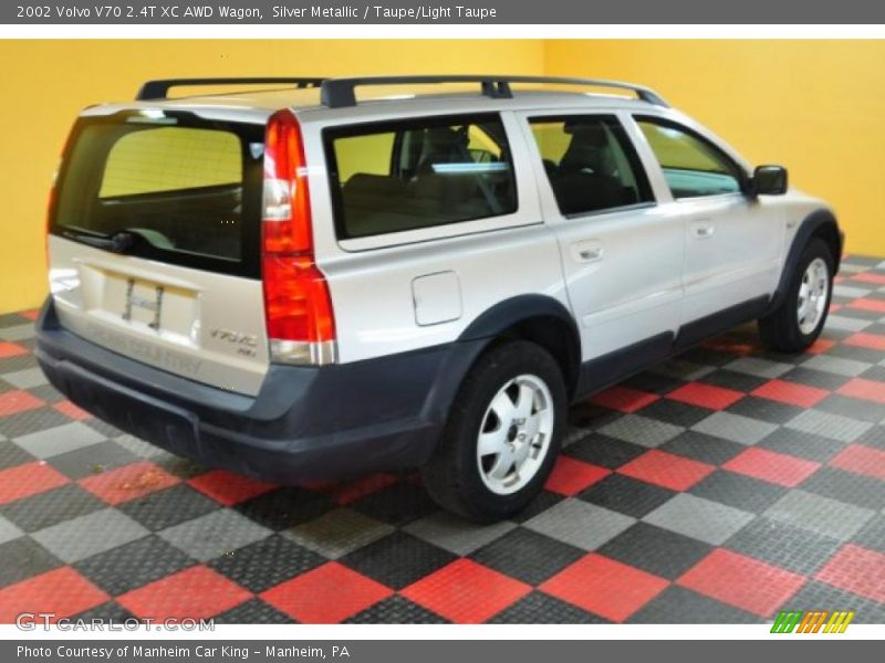 Silver Metallic / Taupe/Light Taupe 2002 Volvo V70 2.4T XC AWD Wagon