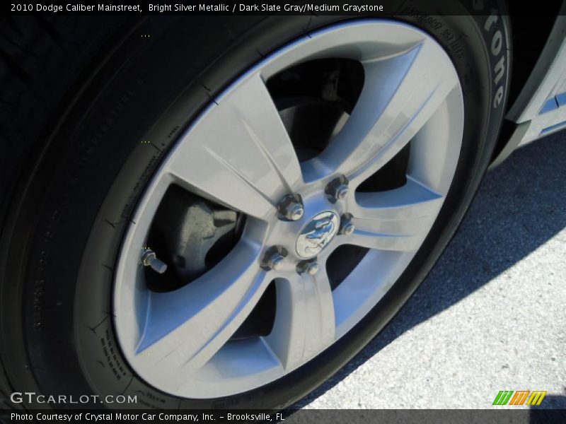 Bright Silver Metallic / Dark Slate Gray/Medium Graystone 2010 Dodge Caliber Mainstreet