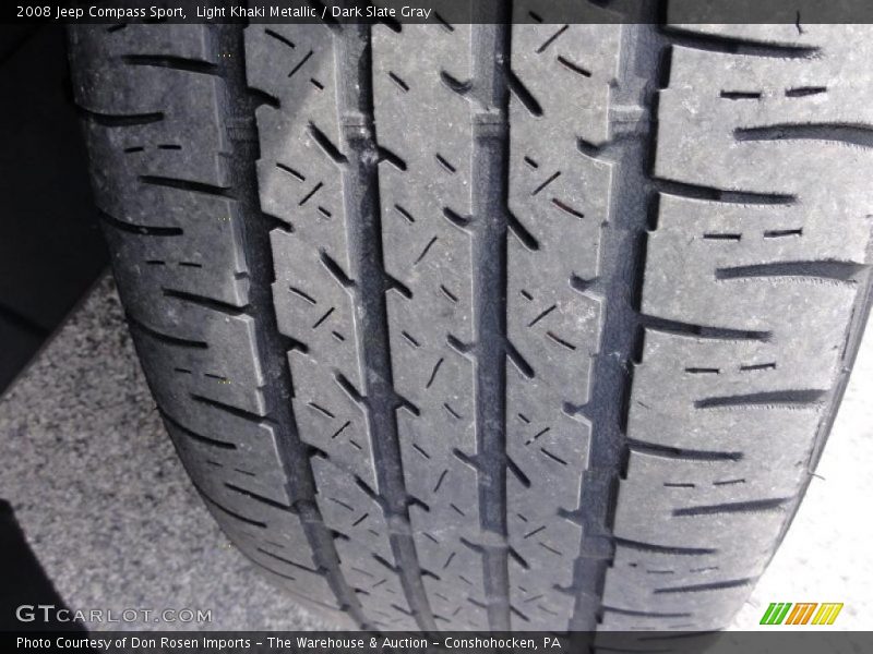 Light Khaki Metallic / Dark Slate Gray 2008 Jeep Compass Sport