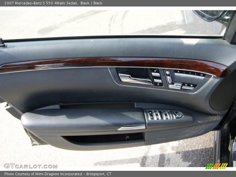 Black / Black 2007 Mercedes-Benz S 550 4Matic Sedan