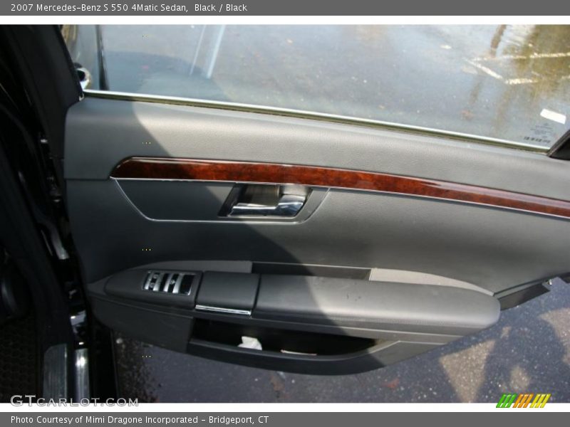 Black / Black 2007 Mercedes-Benz S 550 4Matic Sedan