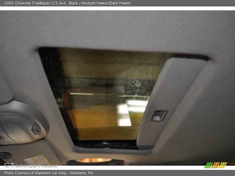 Black / Medium Pewter/Dark Pewter 2003 Chevrolet TrailBlazer LTZ 4x4