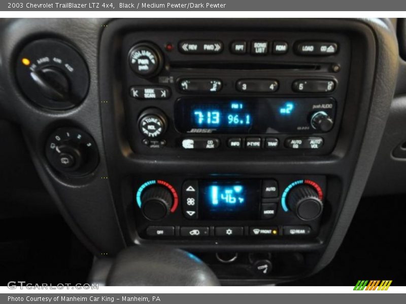 Black / Medium Pewter/Dark Pewter 2003 Chevrolet TrailBlazer LTZ 4x4