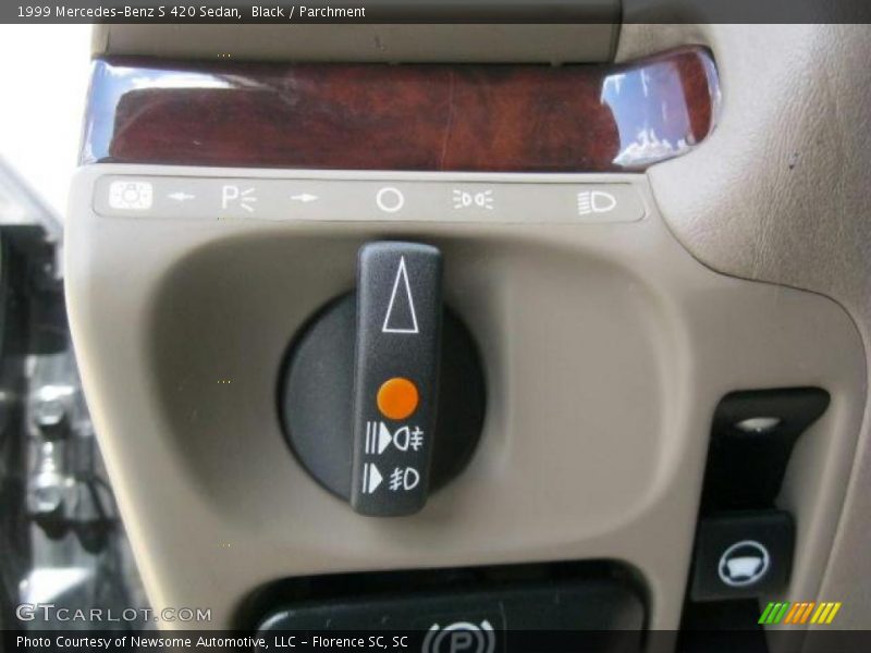 Controls of 1999 S 420 Sedan