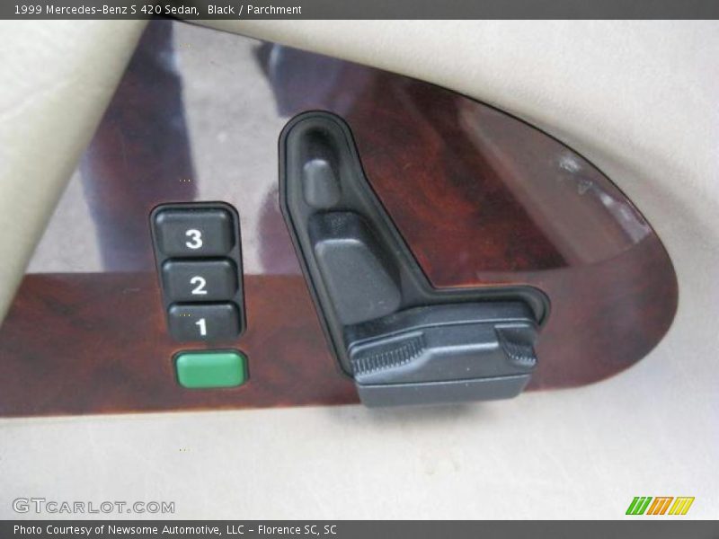 Controls of 1999 S 420 Sedan