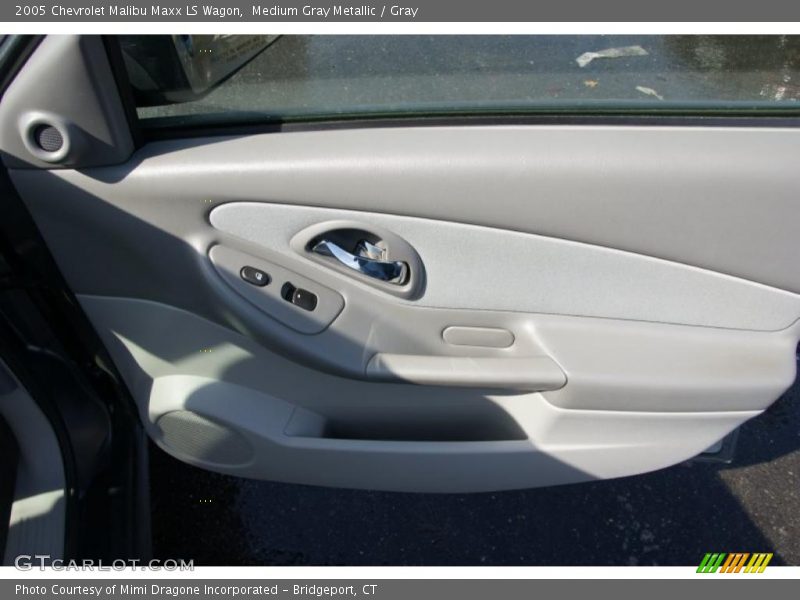 Medium Gray Metallic / Gray 2005 Chevrolet Malibu Maxx LS Wagon