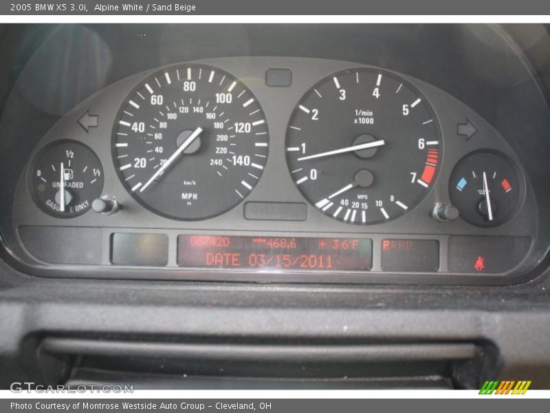 Alpine White / Sand Beige 2005 BMW X5 3.0i