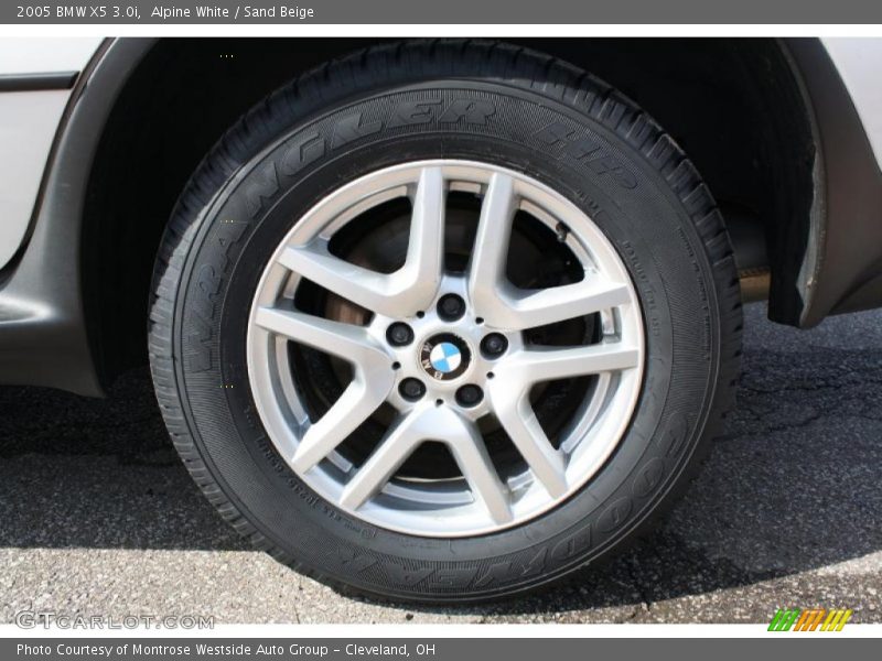 Alpine White / Sand Beige 2005 BMW X5 3.0i