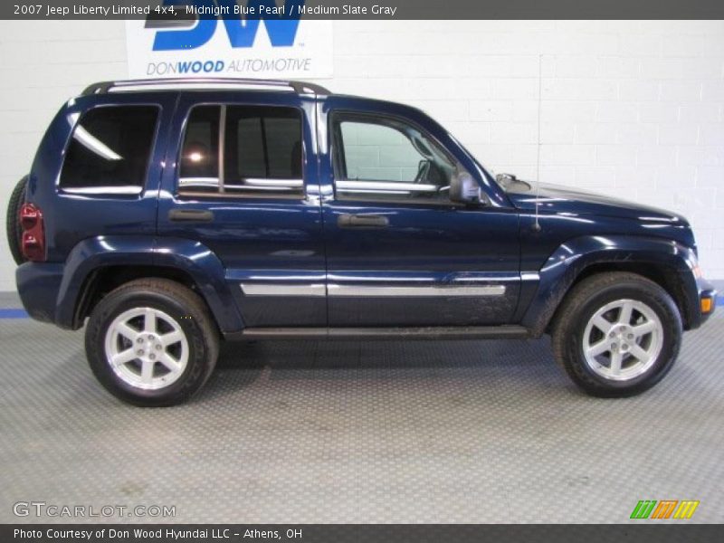 Midnight Blue Pearl / Medium Slate Gray 2007 Jeep Liberty Limited 4x4