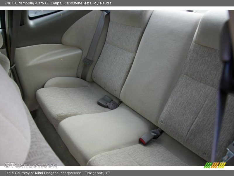 Sandstone Metallic / Neutral 2001 Oldsmobile Alero GL Coupe