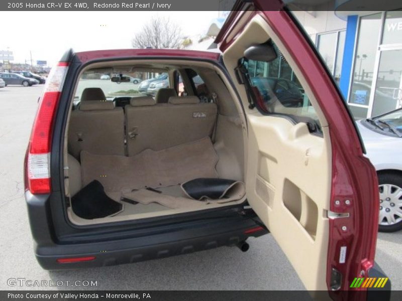 Redondo Red Pearl / Ivory 2005 Honda CR-V EX 4WD