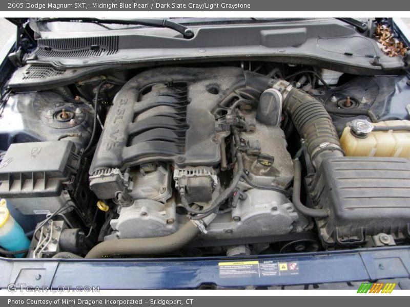 Midnight Blue Pearl / Dark Slate Gray/Light Graystone 2005 Dodge Magnum SXT