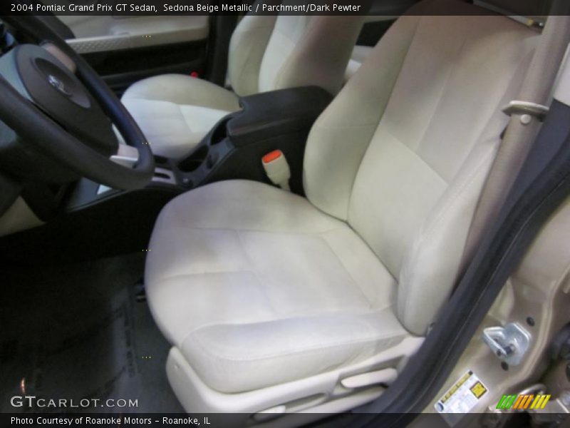 Sedona Beige Metallic / Parchment/Dark Pewter 2004 Pontiac Grand Prix GT Sedan