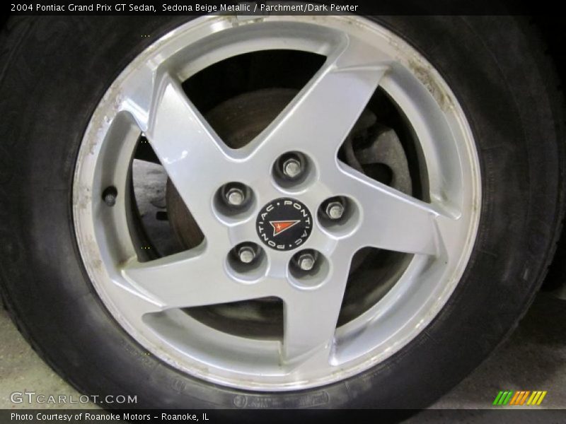 Sedona Beige Metallic / Parchment/Dark Pewter 2004 Pontiac Grand Prix GT Sedan
