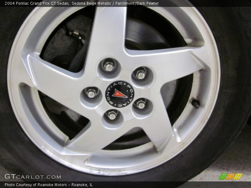 Sedona Beige Metallic / Parchment/Dark Pewter 2004 Pontiac Grand Prix GT Sedan