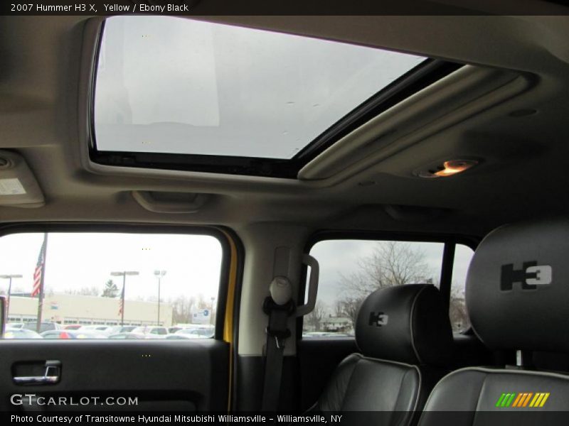 Sunroof of 2007 H3 X