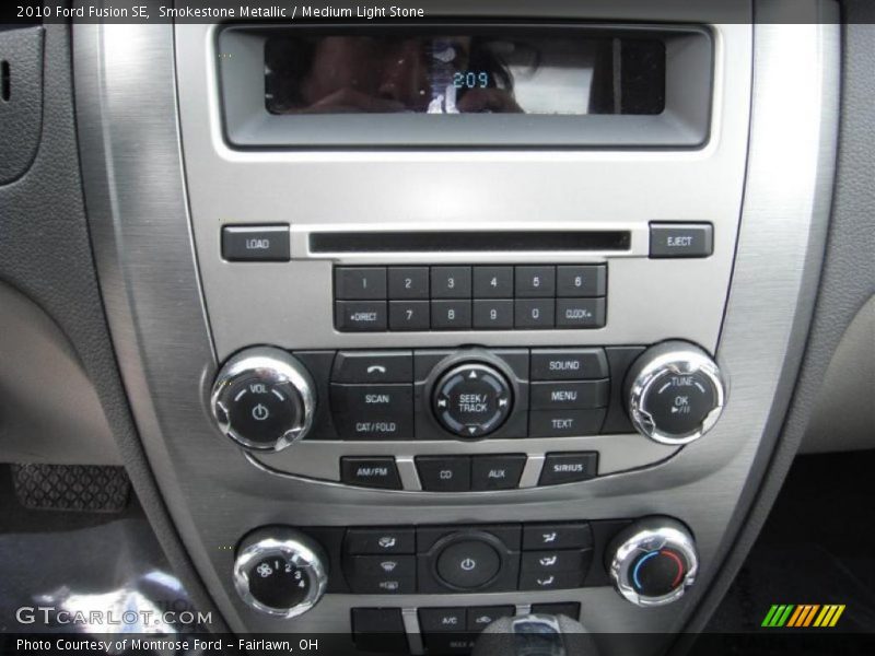 Smokestone Metallic / Medium Light Stone 2010 Ford Fusion SE
