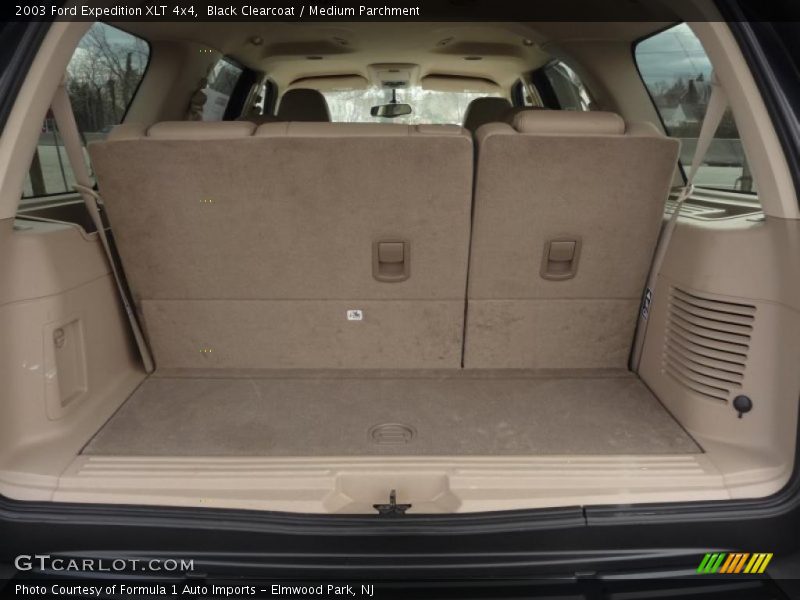  2003 Expedition XLT 4x4 Trunk