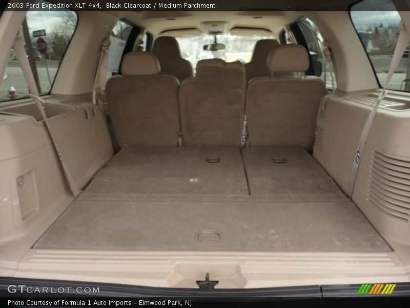  2003 Expedition XLT 4x4 Trunk