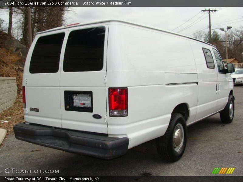 Oxford White / Medium Flint 2004 Ford E Series Van E250 Commercial