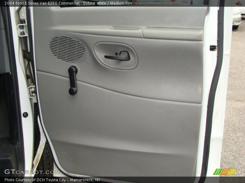Oxford White / Medium Flint 2004 Ford E Series Van E250 Commercial
