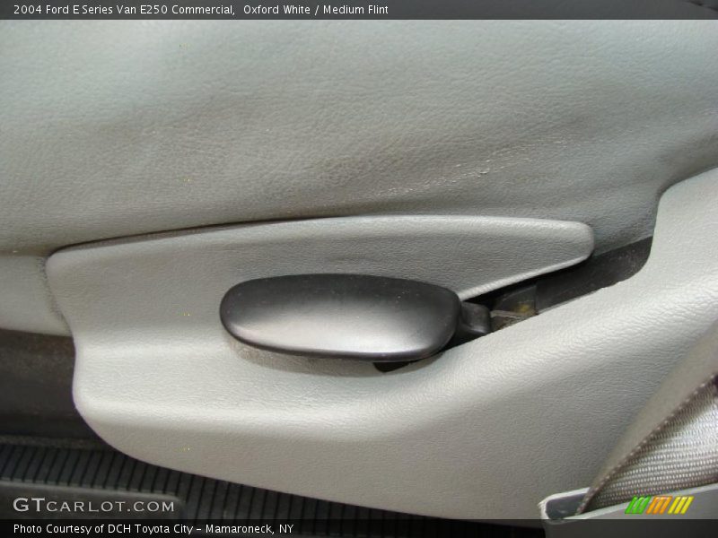 Oxford White / Medium Flint 2004 Ford E Series Van E250 Commercial