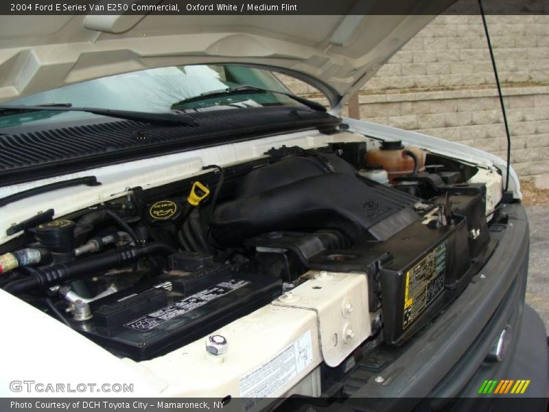 Oxford White / Medium Flint 2004 Ford E Series Van E250 Commercial