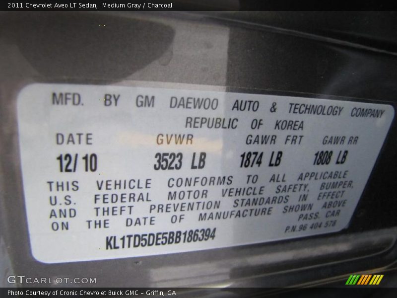 Medium Gray / Charcoal 2011 Chevrolet Aveo LT Sedan