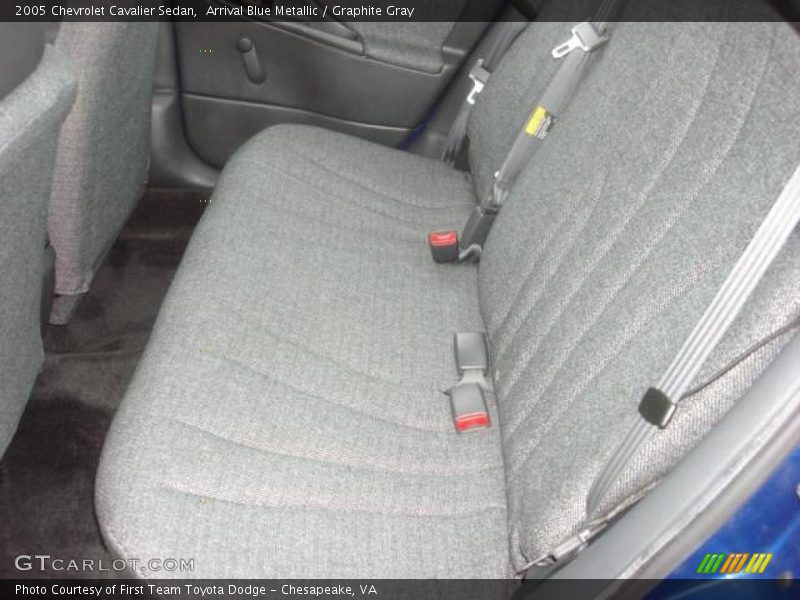 Arrival Blue Metallic / Graphite Gray 2005 Chevrolet Cavalier Sedan