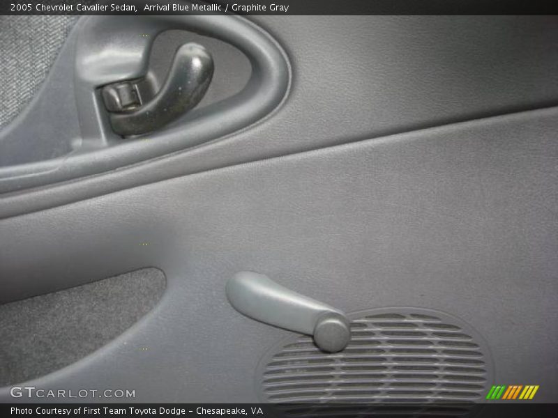 Arrival Blue Metallic / Graphite Gray 2005 Chevrolet Cavalier Sedan