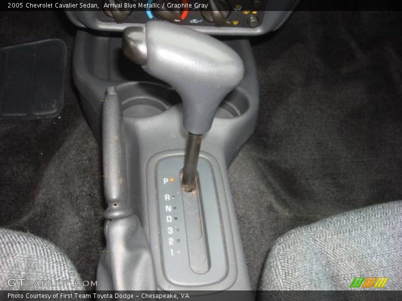 Arrival Blue Metallic / Graphite Gray 2005 Chevrolet Cavalier Sedan