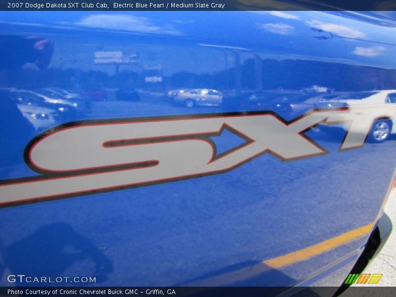 Electric Blue Pearl / Medium Slate Gray 2007 Dodge Dakota SXT Club Cab