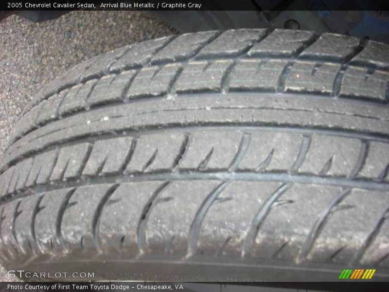 Arrival Blue Metallic / Graphite Gray 2005 Chevrolet Cavalier Sedan