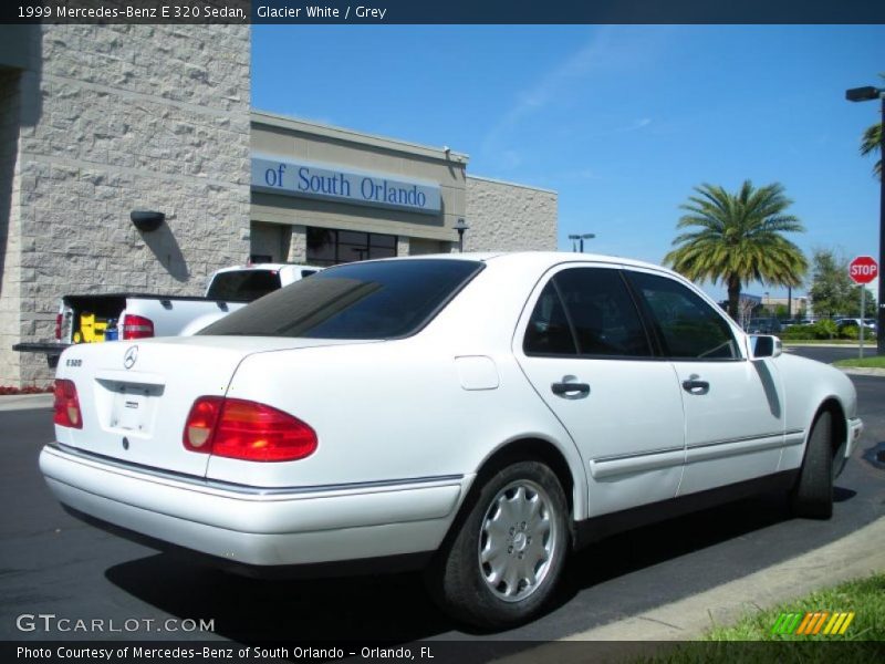 Glacier White / Grey 1999 Mercedes-Benz E 320 Sedan