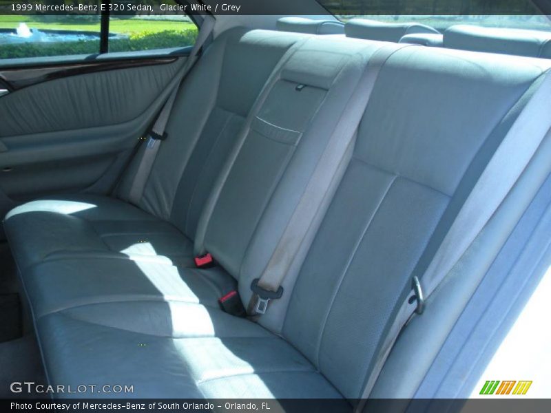Glacier White / Grey 1999 Mercedes-Benz E 320 Sedan