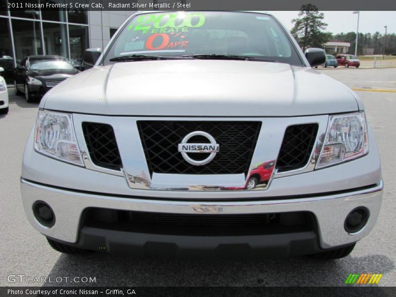 Radiant Silver Metallic / Steel 2011 Nissan Frontier S Crew Cab