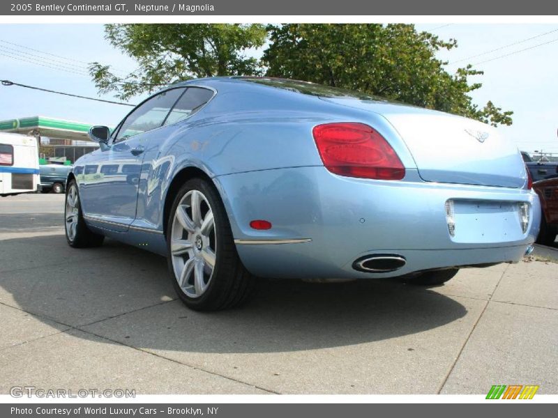 Neptune / Magnolia 2005 Bentley Continental GT