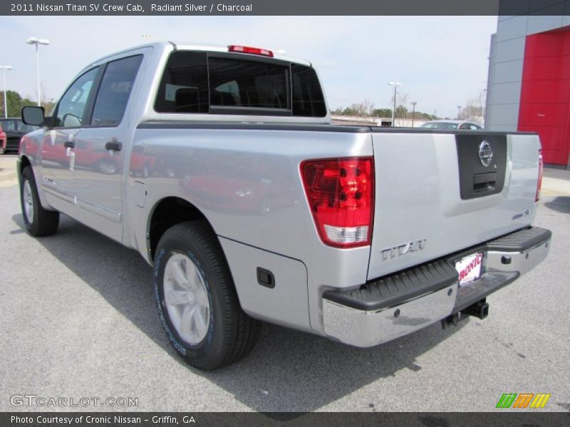 Radiant Silver / Charcoal 2011 Nissan Titan SV Crew Cab