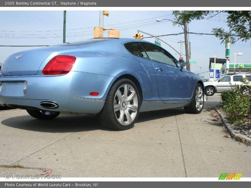 Neptune / Magnolia 2005 Bentley Continental GT