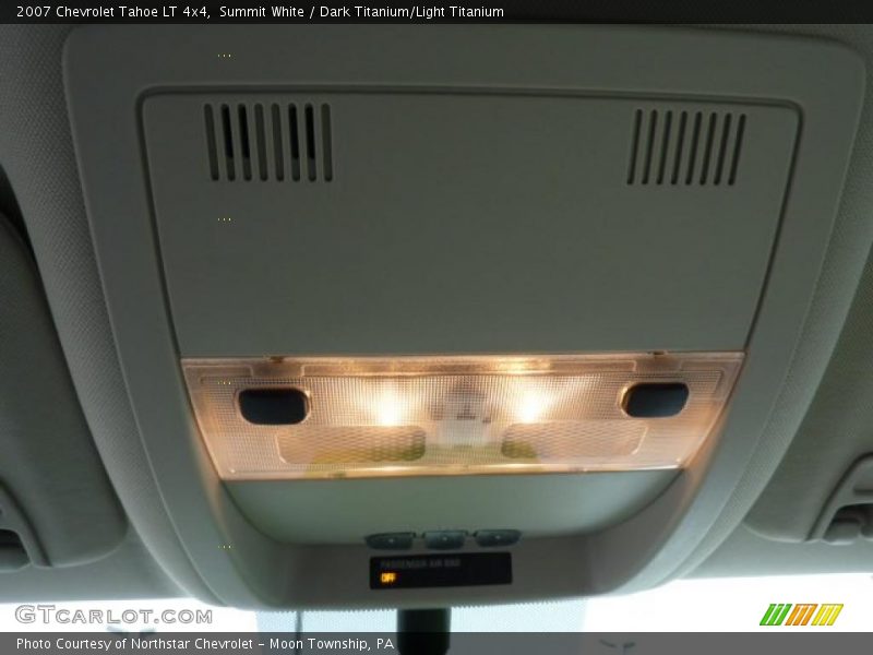 Summit White / Dark Titanium/Light Titanium 2007 Chevrolet Tahoe LT 4x4