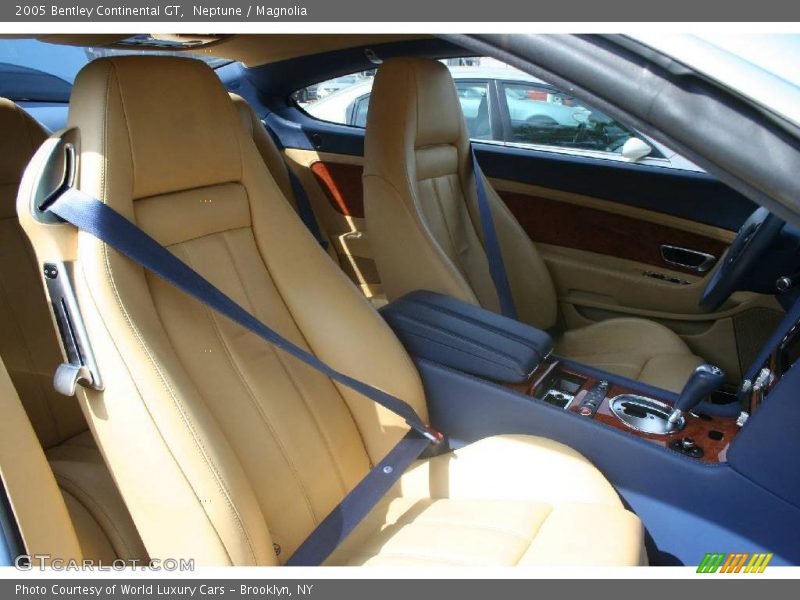 Neptune / Magnolia 2005 Bentley Continental GT