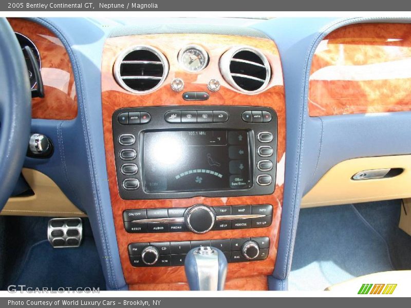 Neptune / Magnolia 2005 Bentley Continental GT
