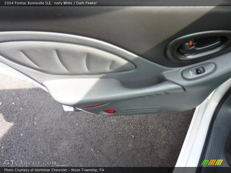 Ivory White / Dark Pewter 2004 Pontiac Bonneville SLE