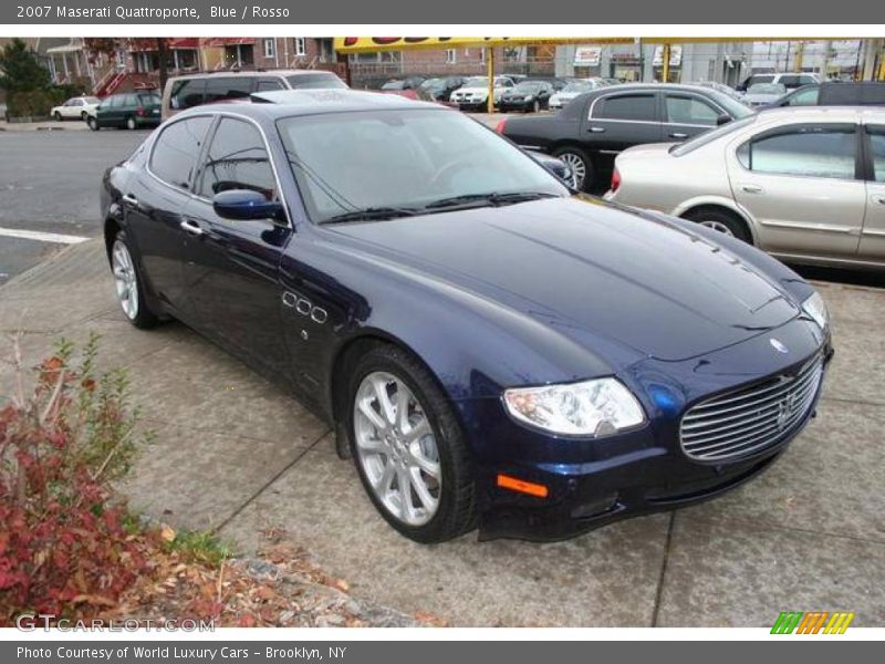 Blue / Rosso 2007 Maserati Quattroporte