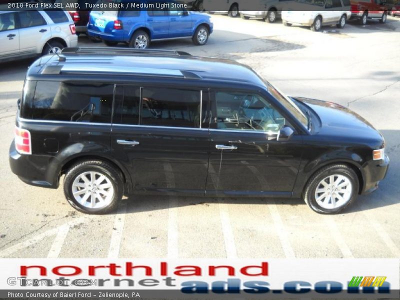 Tuxedo Black / Medium Light Stone 2010 Ford Flex SEL AWD