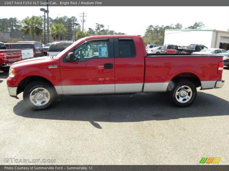Bright Red / Medium Flint 2007 Ford F150 XLT SuperCab