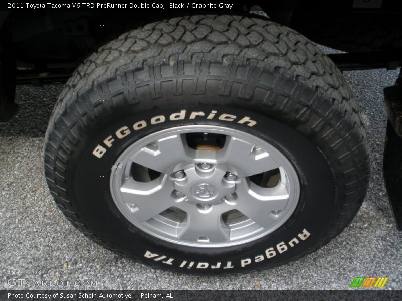 Black / Graphite Gray 2011 Toyota Tacoma V6 TRD PreRunner Double Cab