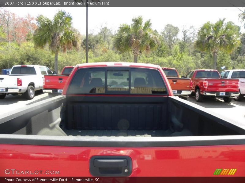 Bright Red / Medium Flint 2007 Ford F150 XLT SuperCab