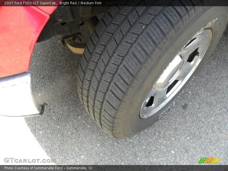 Bright Red / Medium Flint 2007 Ford F150 XLT SuperCab