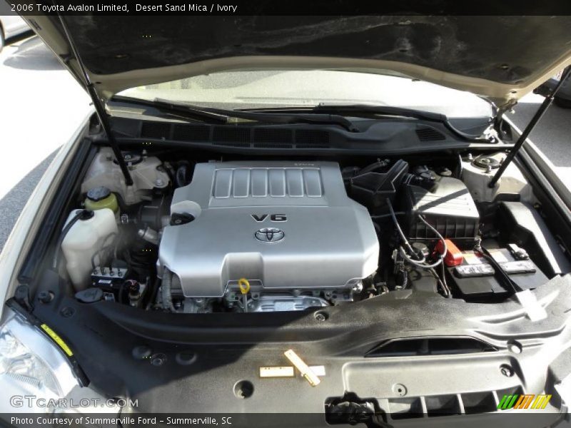 Desert Sand Mica / Ivory 2006 Toyota Avalon Limited